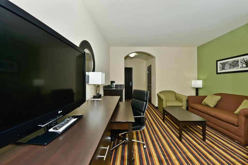 Comfort Suites Amarillo Exterior photo