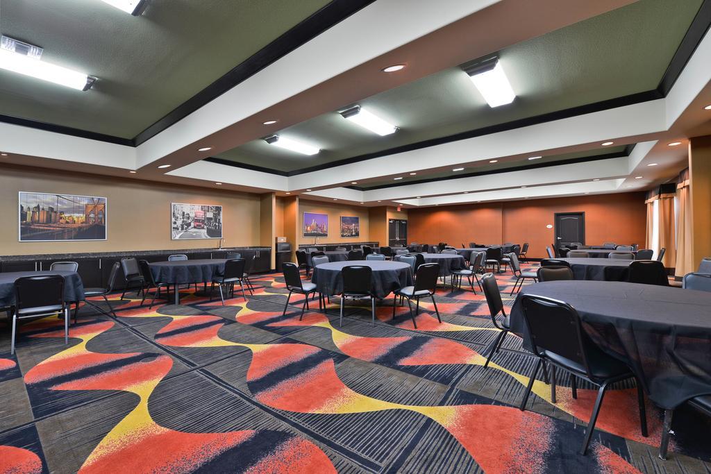Comfort Suites Amarillo Exterior photo