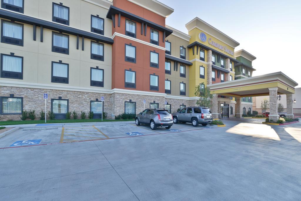 Comfort Suites Amarillo Exterior photo