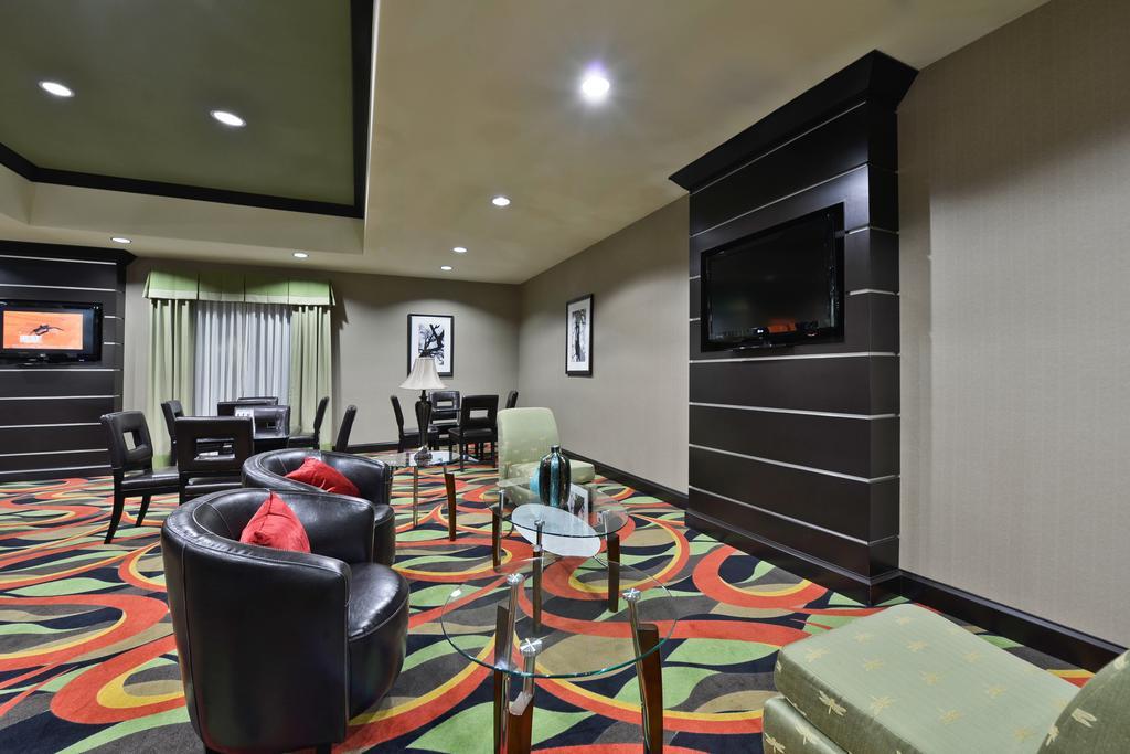 Comfort Suites Amarillo Exterior photo